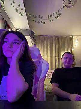 Snapshot of MashkaRay chatting on 02-14-25, 10:14 MashkaRay online show from 02-14-25, 10:14