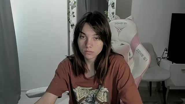 Snapshot of MashkaRay chatting on 09-28-25, 08:52 MashkaRay online show from 09-28-25, 08:52