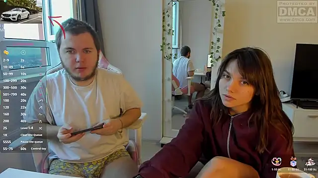 Snapshot of MashkaRay chatting on 11-08-25, 12:27 MashkaRay online show from 11-08-25, 12:27