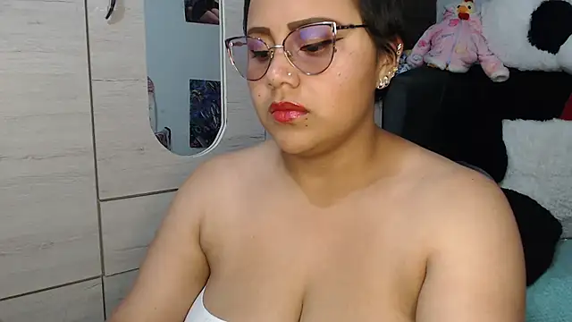 SWEETT CORY online show from 12-19-25, 02:40