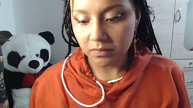 SWEETT CORY online show from 04-30-26, 01:12