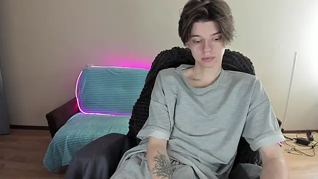 Liam sexy1 online show from 01-04-25, 08:06