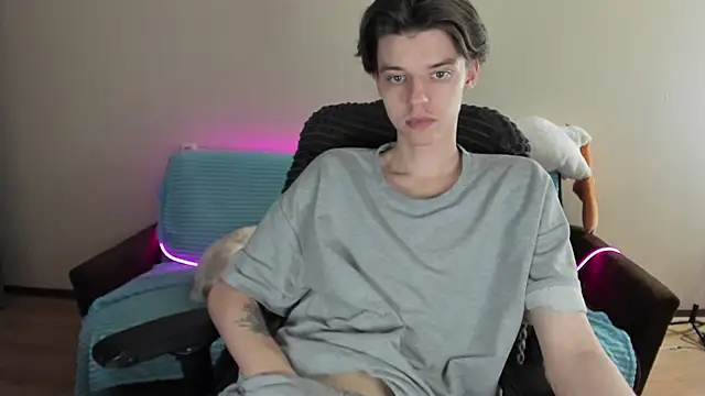 Liam sexy1 online show from 01-22-25, 12:49