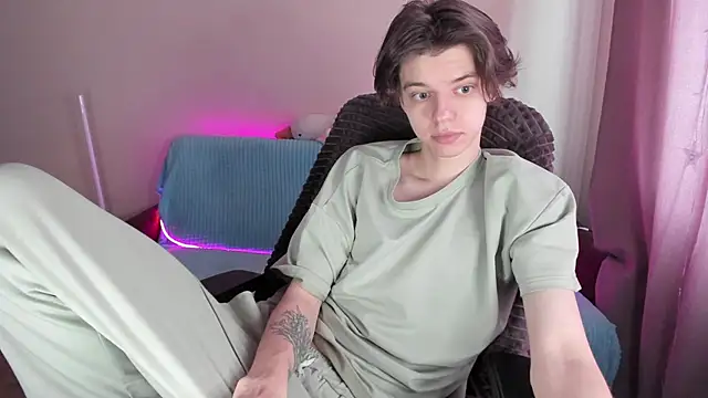 Liam sexy1 online show from 02-26-25, 08:26