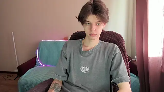 Liam sexy1 online show from 03-17-25, 01:18