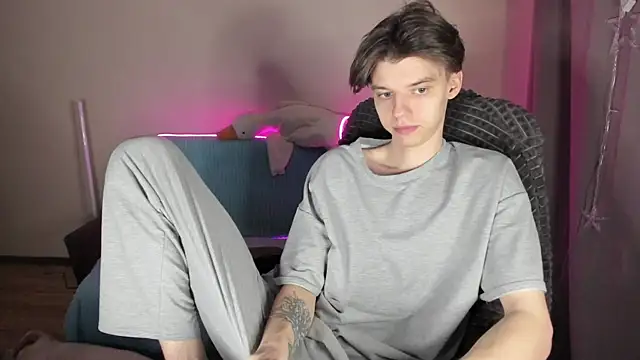 Liam sexy1 online show from 03-21-25, 07:24