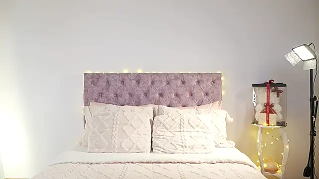 samantha evans2 online show from 02-18-26, 12:06