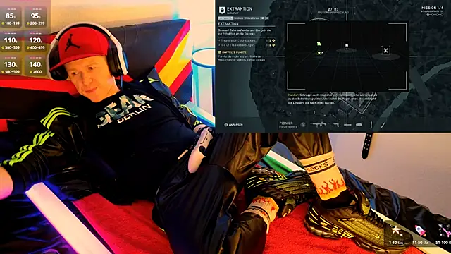 Snapshot of Fuc71 chatting on 10-29-25, 05:36 Fuc71 online show from 10-29-25, 05:36