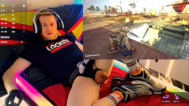 Snapshot of Fuc71 chatting on 02-11-26, 03:28 Fuc71 online show from 02-11-26, 03:28