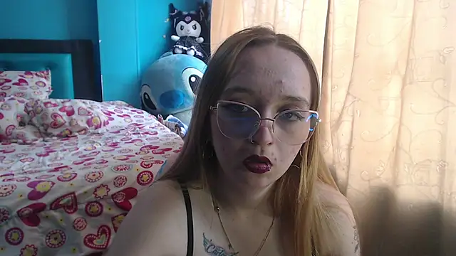 Liaroberts1 online show from 03-06-25, 02:51