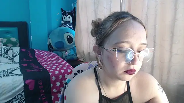 Liaroberts1 online show from 03-19-25, 11:50