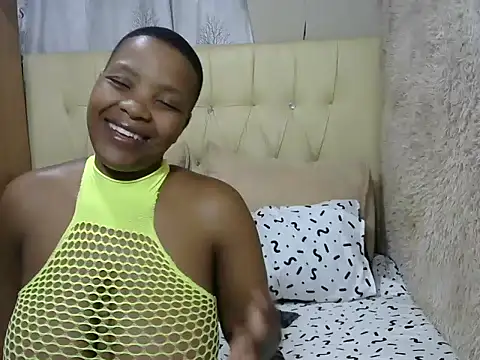 Snapshot of Xxxsluts chatting on 01-05-25, 12:20 Xxxsluts online show from 01-05-25, 12:20