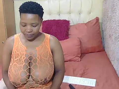 Snapshot of Xxxsluts chatting on 10-15-25, 08:58 Xxxsluts online show from 10-15-25, 08:58