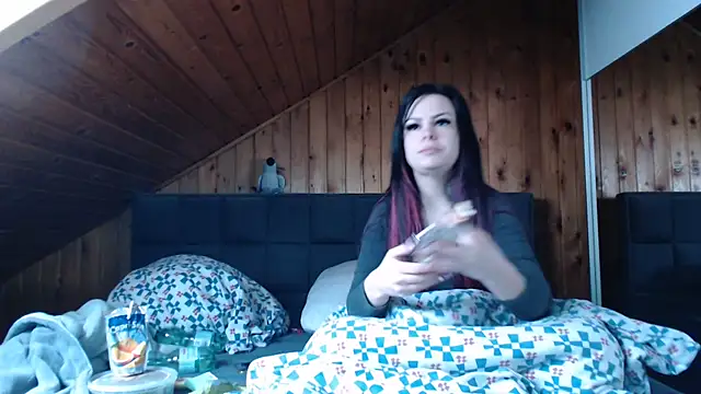 BoeseMoni1998 online show from 10-08-25, 09:07