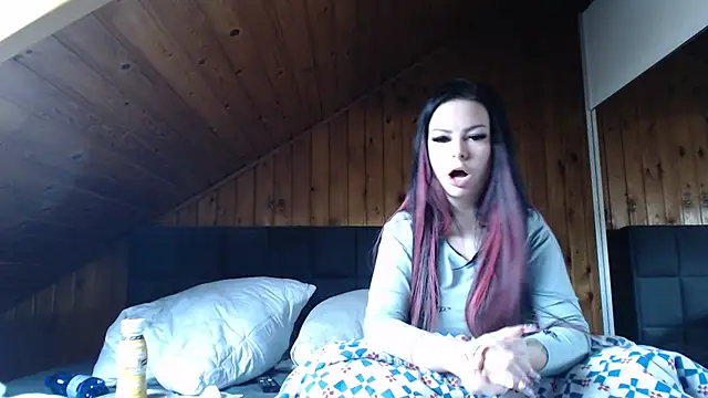 BoeseMoni1998 online show from 11-11-25, 09:42