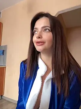 Snapshot of GoodGirll2133 chatting on 12-30-24, 05:37 GoodGirll2133 online show from 12-30-24, 05:37