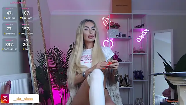 ArianaArianna online show from 03-06-26, 09:17