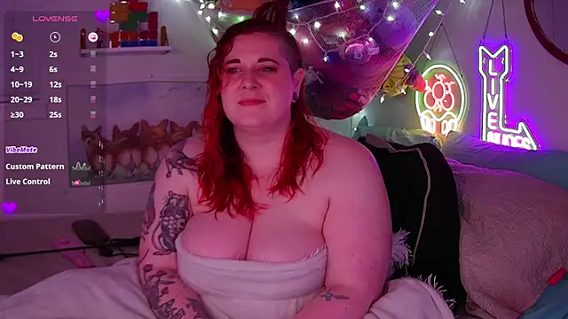 opalreigning online show from 11-10-25, 11:20