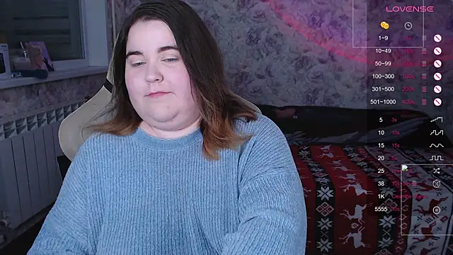 Snapshot of Estelle_Hicks chatting on 11-25-25, 06:30 Estelle Hicks online show from 11-25-25, 06:30