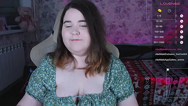 Snapshot of Estelle_Hicks chatting on 01-10-26, 06:31 Estelle Hicks online show from 01-10-26, 06:31