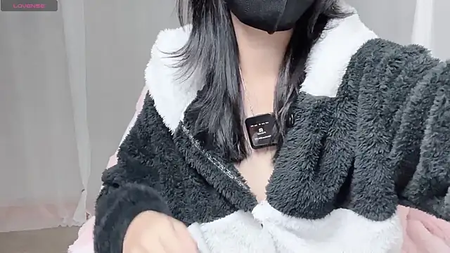 Snapshot of _minji_bae chatting on 11-14-25, 06:50 minji bae online show from 11-14-25, 06:50