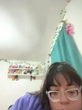 indiegirl666 online show from 01-17-26, 04:39