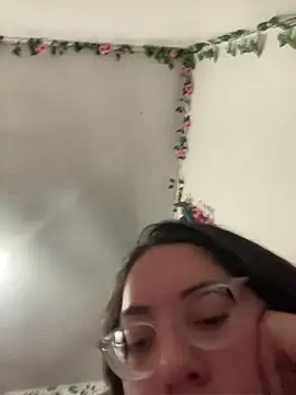 indiegirl666 online show from 05-30-26, 04:20