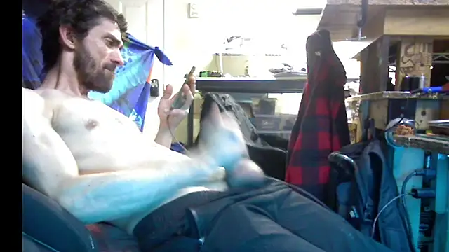 slendt94 online show from 02-23-25, 04:13