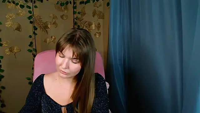 Snapshot of Glory_air chatting on 07-14-26, 10:21 Glory air online show from 07-14-26, 10:21