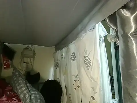 Snapshot of Be-MyMy chatting on 03-20-26, 12:37 Be-MyMy online show from 03-20-26, 12:37