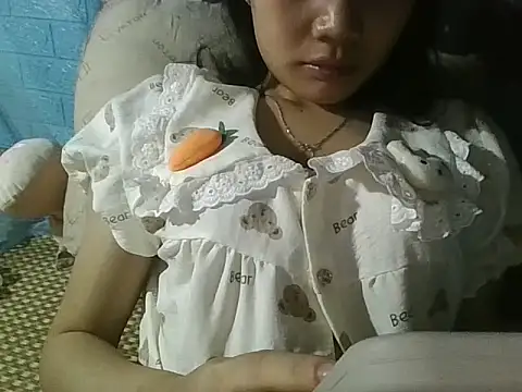 Snapshot of Be-MyMy chatting on 04-16-26, 03:57 Be-MyMy online show from 04-16-26, 03:57