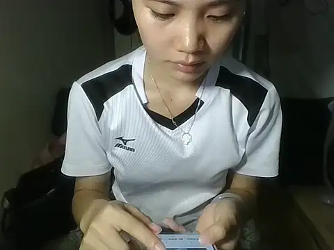 Snapshot of Be-MyMy chatting on 05-19-26, 06:47 Be-MyMy online show from 05-19-26, 06:47