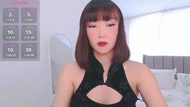 Snapshot of TumiLio chatting on 03-05-25, 01:39 TumiLio online show from 03-05-25, 01:39