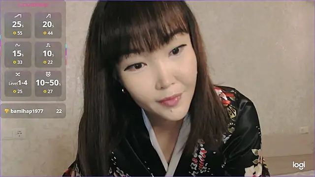 Snapshot of TumiLio chatting on 09-13-25, 01:33 TumiLio online show from 09-13-25, 01:33