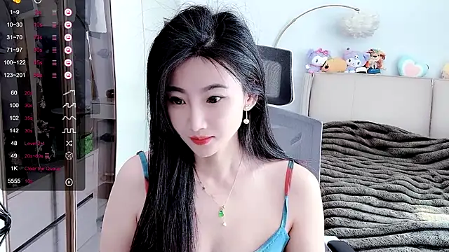 FeiFei-babe online show from 02-28-25, 04:32
