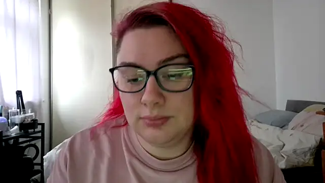 Snapshot of Bustycurves chatting on 01-19-25, 01:22 Bustycurves online show from 01-19-25, 01:22