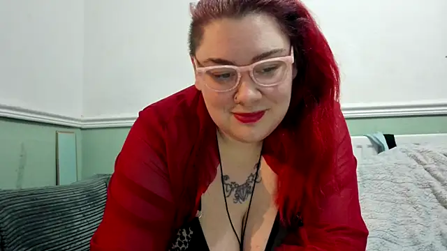 Snapshot of Bustycurves chatting on 01-25-25, 09:04 Bustycurves online show from 01-25-25, 09:04