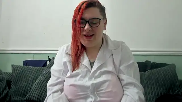 Snapshot of Bustycurves chatting on 02-21-25, 11:01 Bustycurves online show from 02-21-25, 11:01