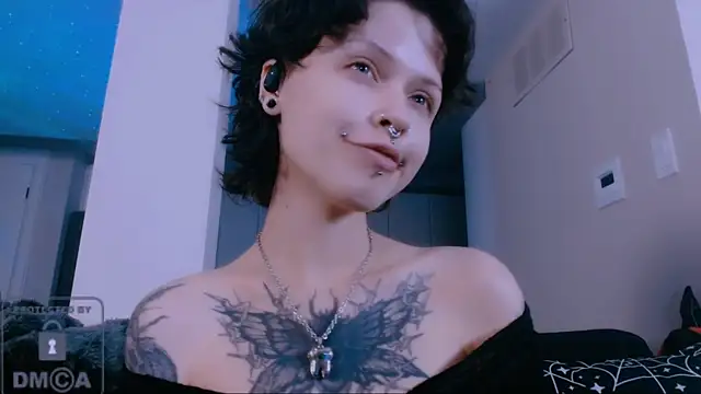 NaughtyLittleFox online show from 07-28-26, 01:34