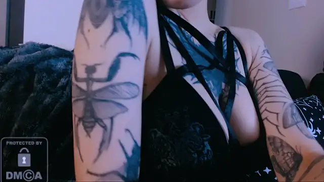 NaughtyLittleFox online show from 08-01-26, 01:38