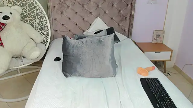 Snapshot of joha_keany chatting on 01-20-25, 06:10 joha keany online show from 01-20-25, 06:10