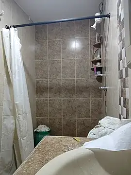 brigitht online show from 11-25-25, 03:28