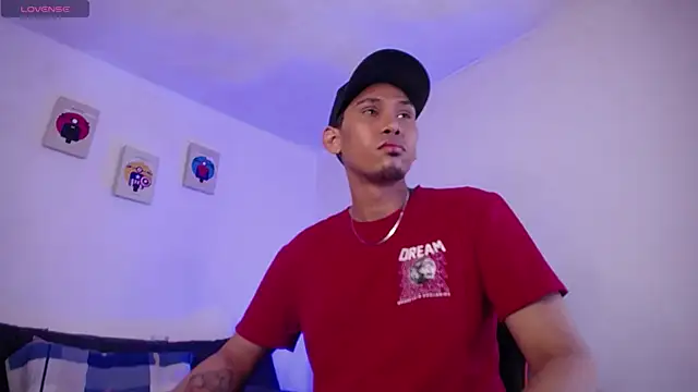 Snapshot of Jaison_halls chatting on 09-15-25, 04:34 Jaison halls online show from 09-15-25, 04:34