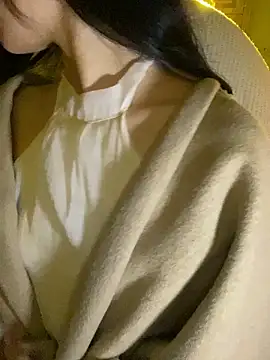 minmin2kk5 online show from 12-16-25, 02:55