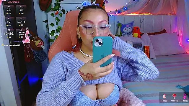 Snapshot of Littlerouse_ chatting on 03-21-26, 08:30 Littlerouse online show from 03-21-26, 08:30