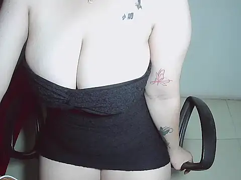 Snapshot of Jessica-Min chatting on 04-16-26, 05:03 Jessica-Min online show from 04-16-26, 05:03