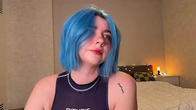 Snapshot of _vixenp chatting on 12-10-24, 05:11 vixenp online show from 12-10-24, 05:11