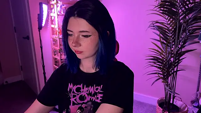 Snapshot of _vixenp chatting on 03-06-26, 06:48 vixenp online show from 03-06-26, 06:48