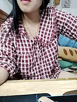 cream1299 online show from 03-02-25, 12:11