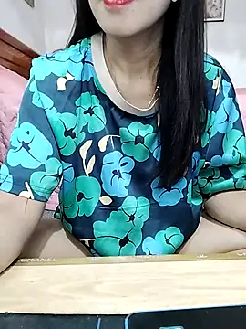 cream1299 online show from 10-19-25, 11:33